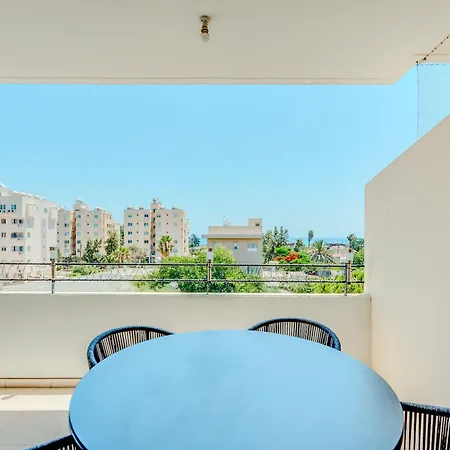 Casa Cypriana Apartment Larnaca